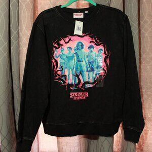 NWT Kohls Stranger Things Dark Grey  Junior Women's Sweater